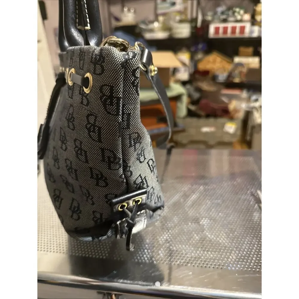 Dooney & Bourke vintage dooney